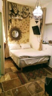 גן הקסם חדר להשכרה